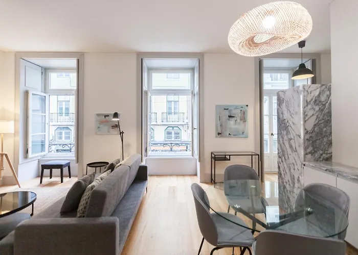 Flh Downtown Marble Apartment